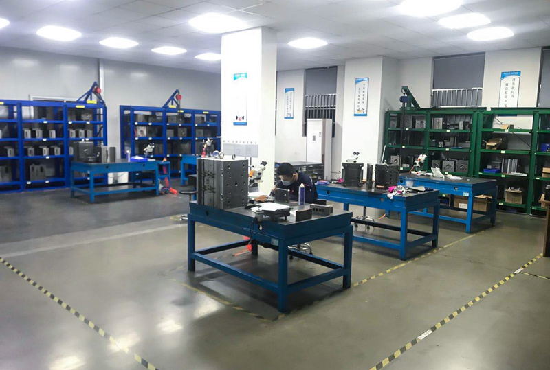 精密治具组装车间